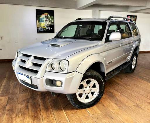 MITSUBISHI PAJERO SPORT 3.5 HPE 4X4 V6 24V FLEX 4P AUTOMÁTICO MITSUBISHI PAJERO SPORT 3.5 HPE 4X4 V6 24V FLEX 4P AUTOMÁTICO